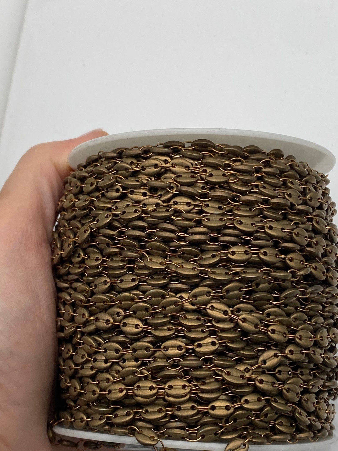 שרשרת פליז בעבודת יד ללא ציפוי