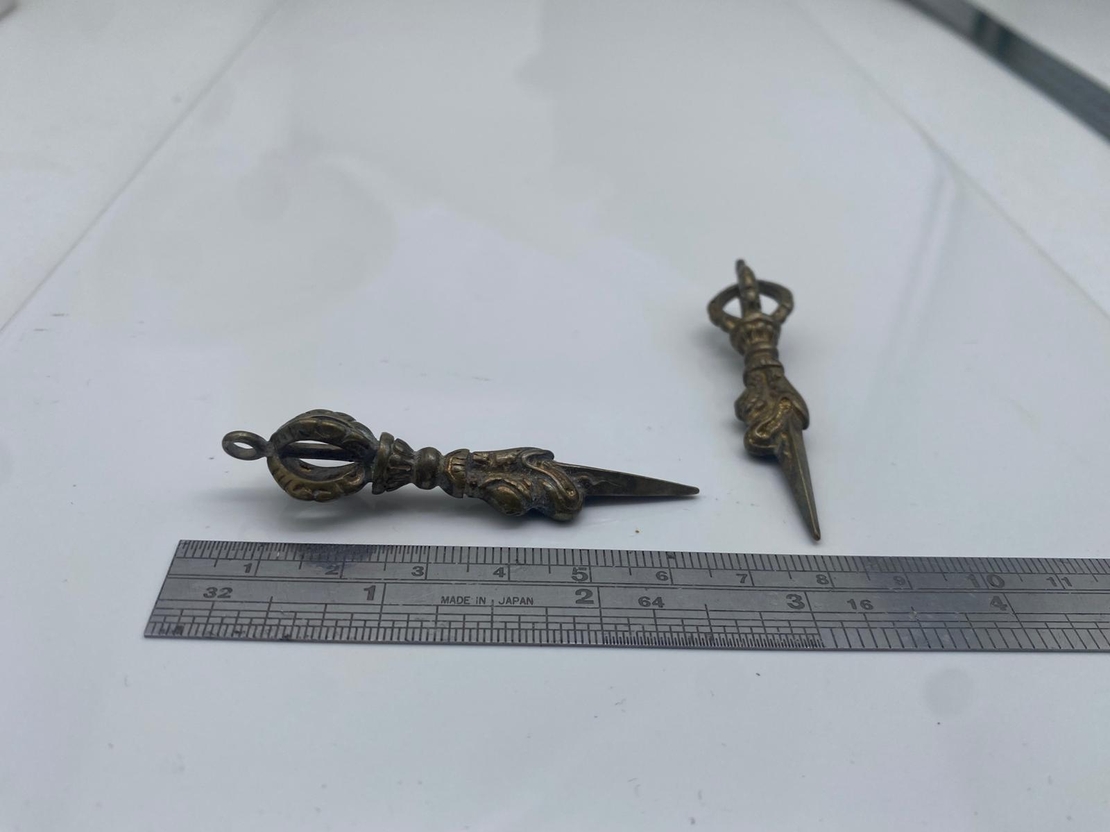 תליון וג'רה טיבטי- יציקת פליז ללא ציפוי (27)