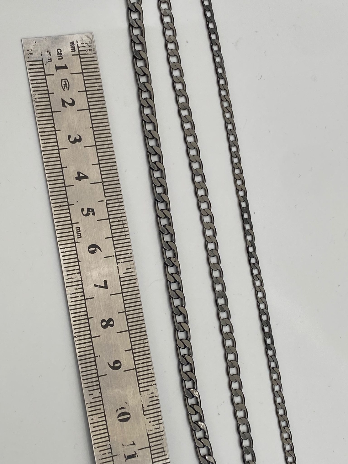 שרשרת גורמט פליז בציפוי בלאק גאן - שחור מטאלי (8)