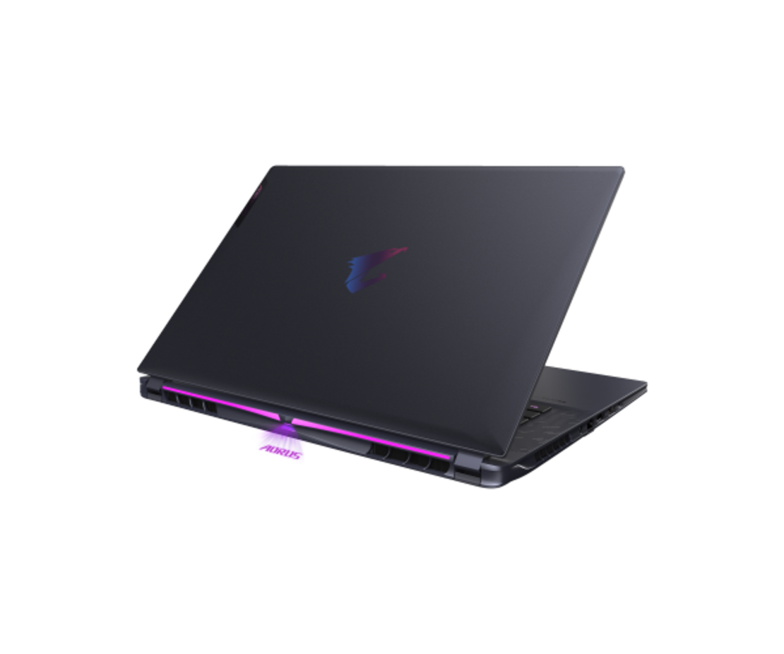 נייד Gigabyte AORUS 16X i9-14900HX 32GB 1+1TB Win11 RTX4070 165Hz