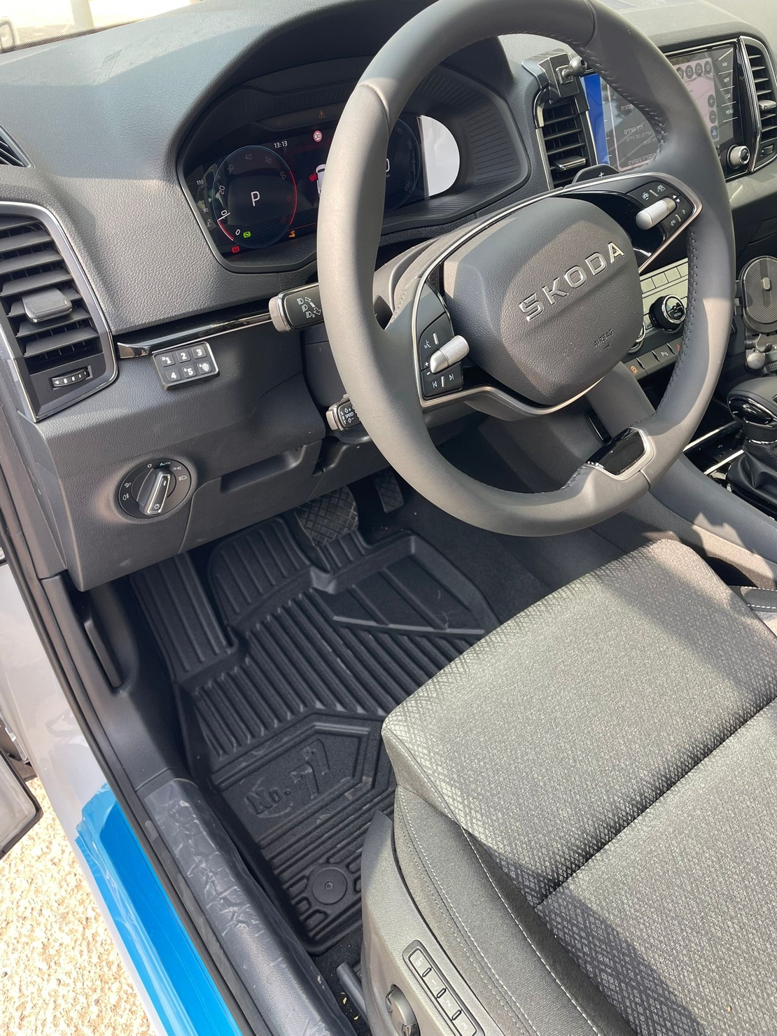 שטיחי 3D לסקודה קארוק 2017 ומעלה NO77