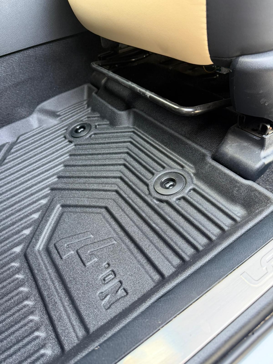 שטיחי 3D ללקסוס NX 2014-2021 NO77