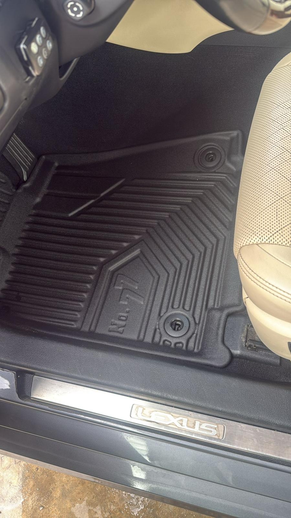 שטיחי 3D ללקסוס GS 2012 ומעלה NO77