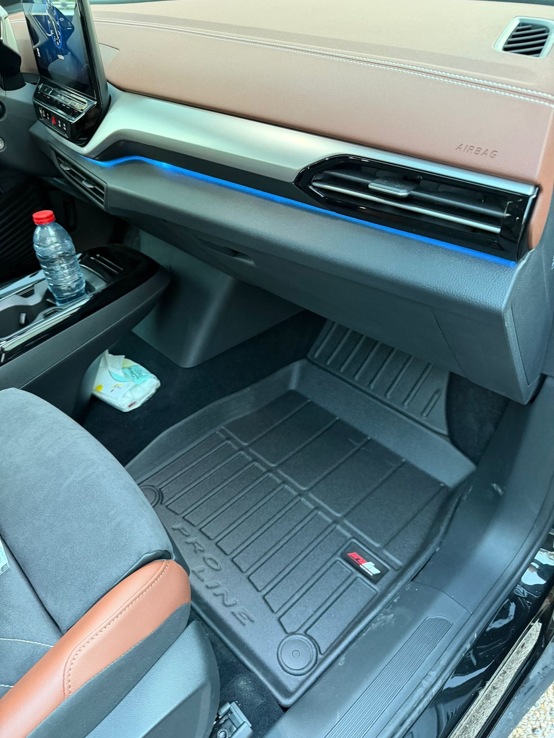 שטיחי 3D לפולקסווגן iD4 2020 ומעלה Proline