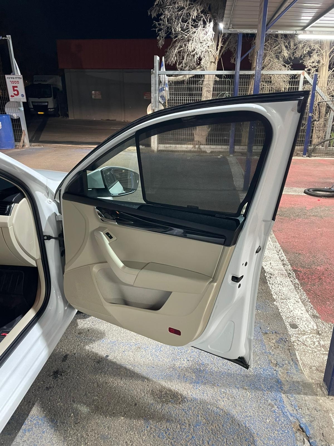 זוג רשתות הצללה מגנטיות למאזדה 3 2019 ומעלה