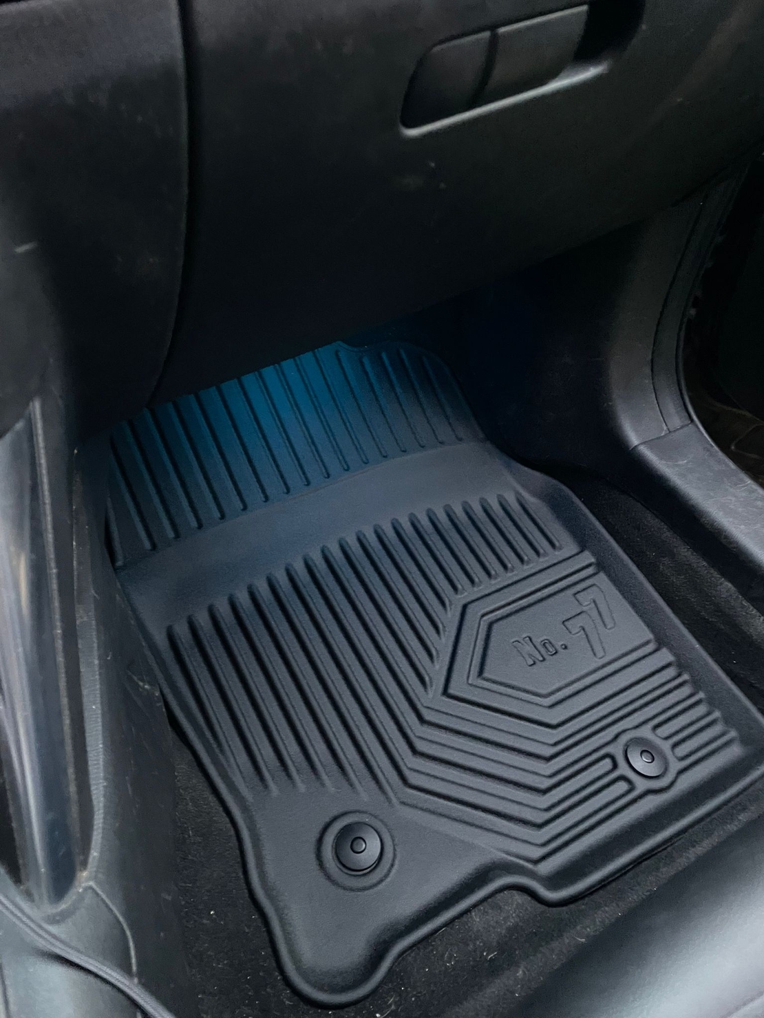 שטיחי 3D לסוזוקי איגניס 2016 ומעלה NO77