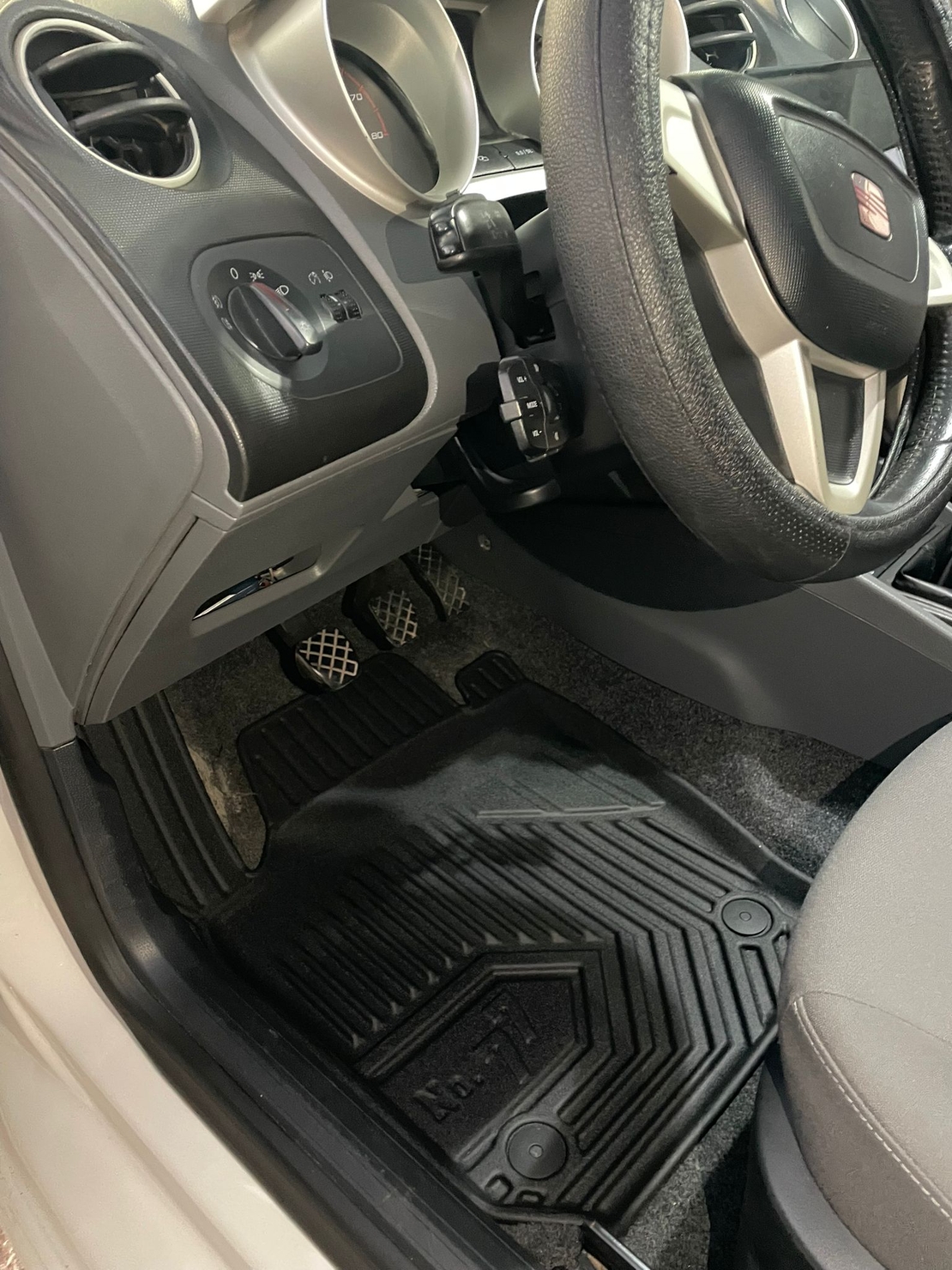 שטיחי 3D לסיאט איביזה 2009-2017 NO77