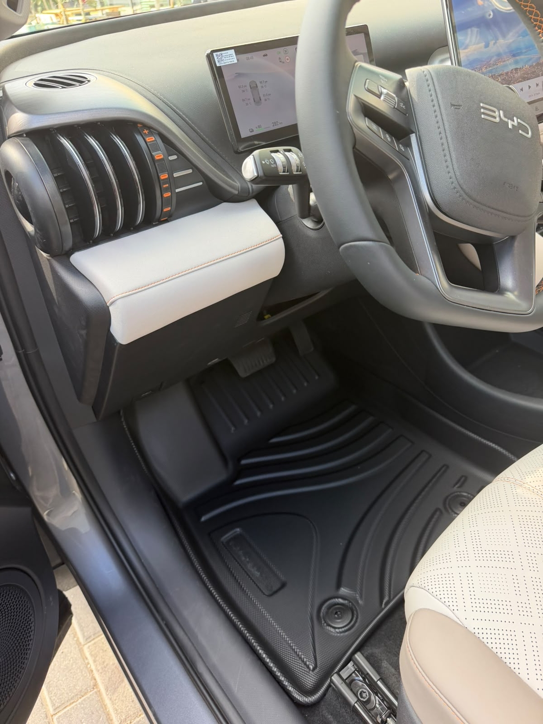 שטיחי 3D ל-BYD אטו 3 2021 ומעלה