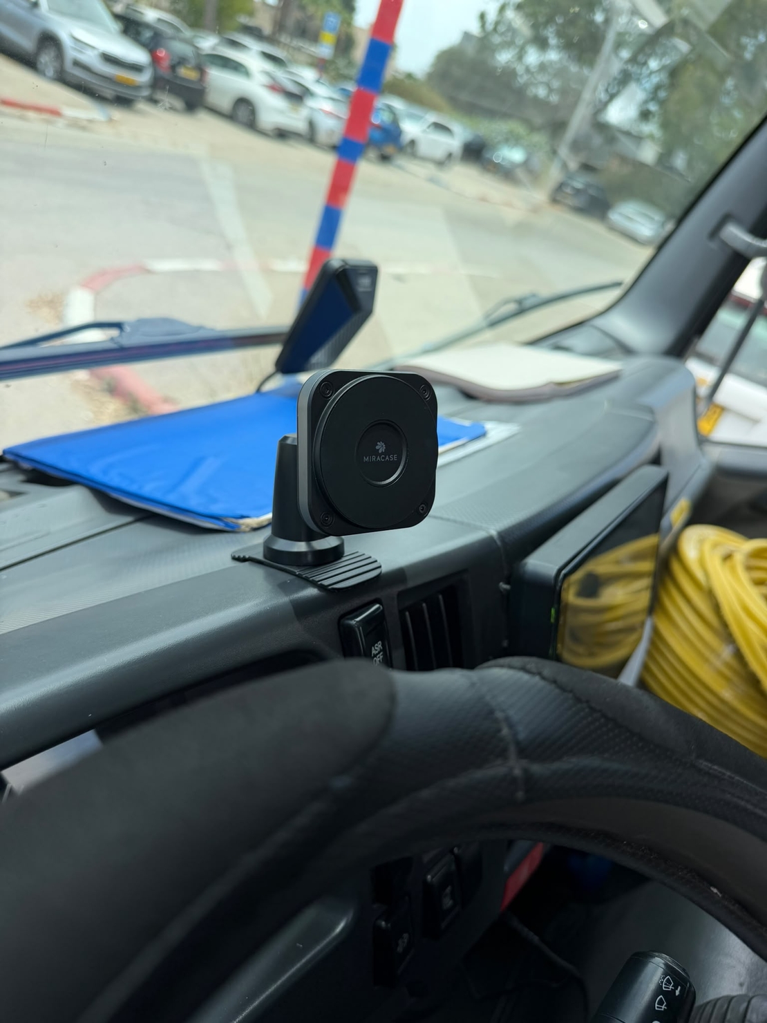 מעמד מגנטי מחוזק MagSafe לטנדרים, משאיות ורכבי עבודה MIRACASE