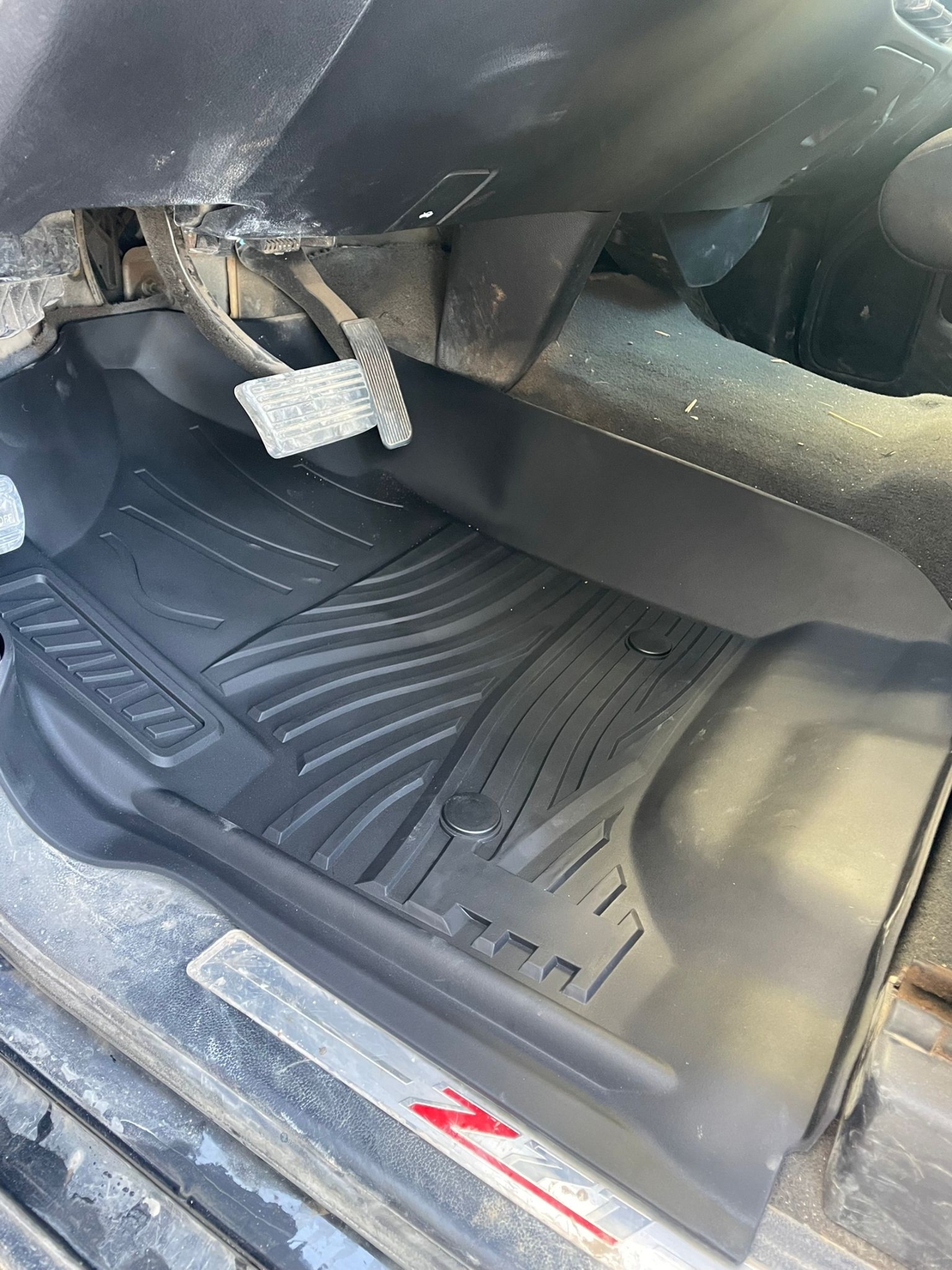 שטיחי 3D לשברולט סילברדו 2014-2019