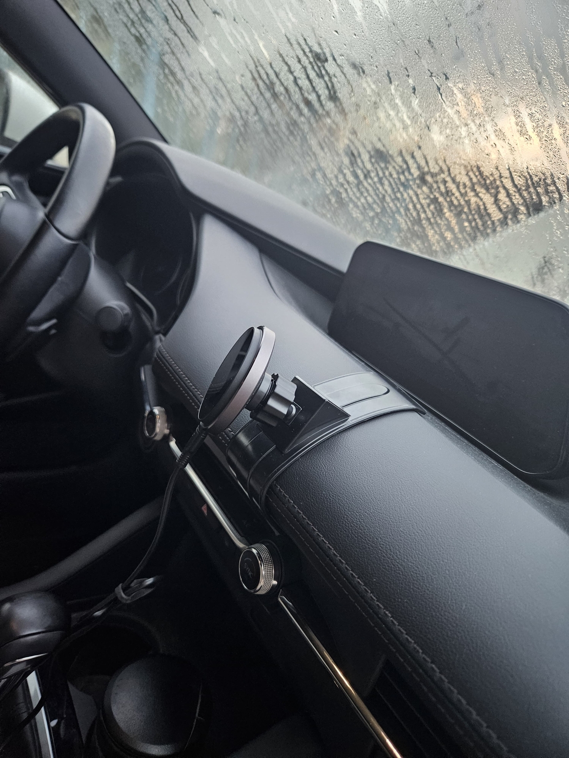 מעמד לטלפון תואם מקור למאזדה 3 2019 ומעלה