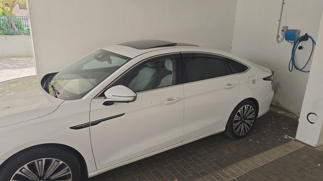 מגני רוח עם פס ניקל לצ'רי אריזו 8 2024 ומעלה