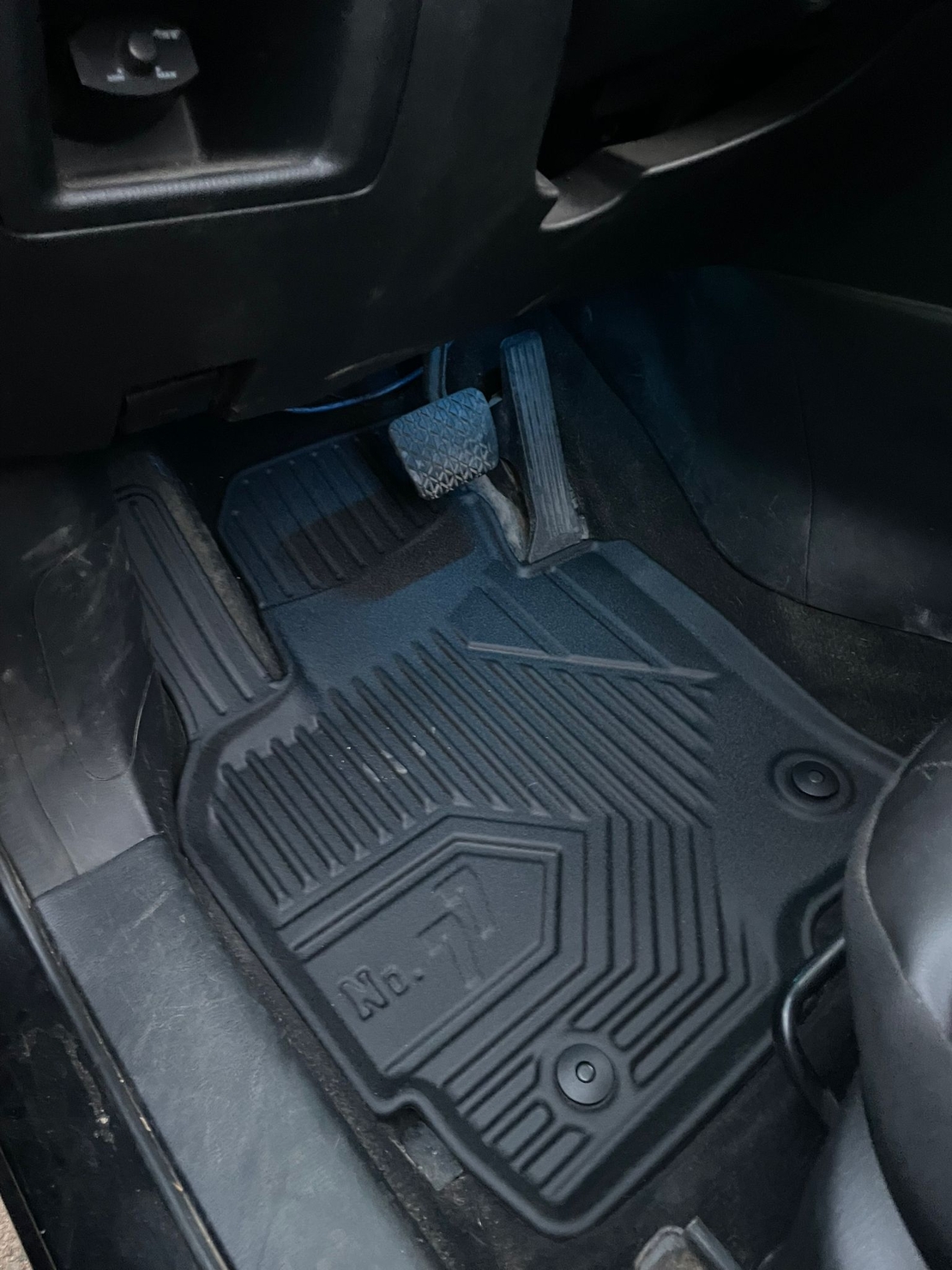 שטיחי 3D למאזדה CX5 2012-2016 NO77