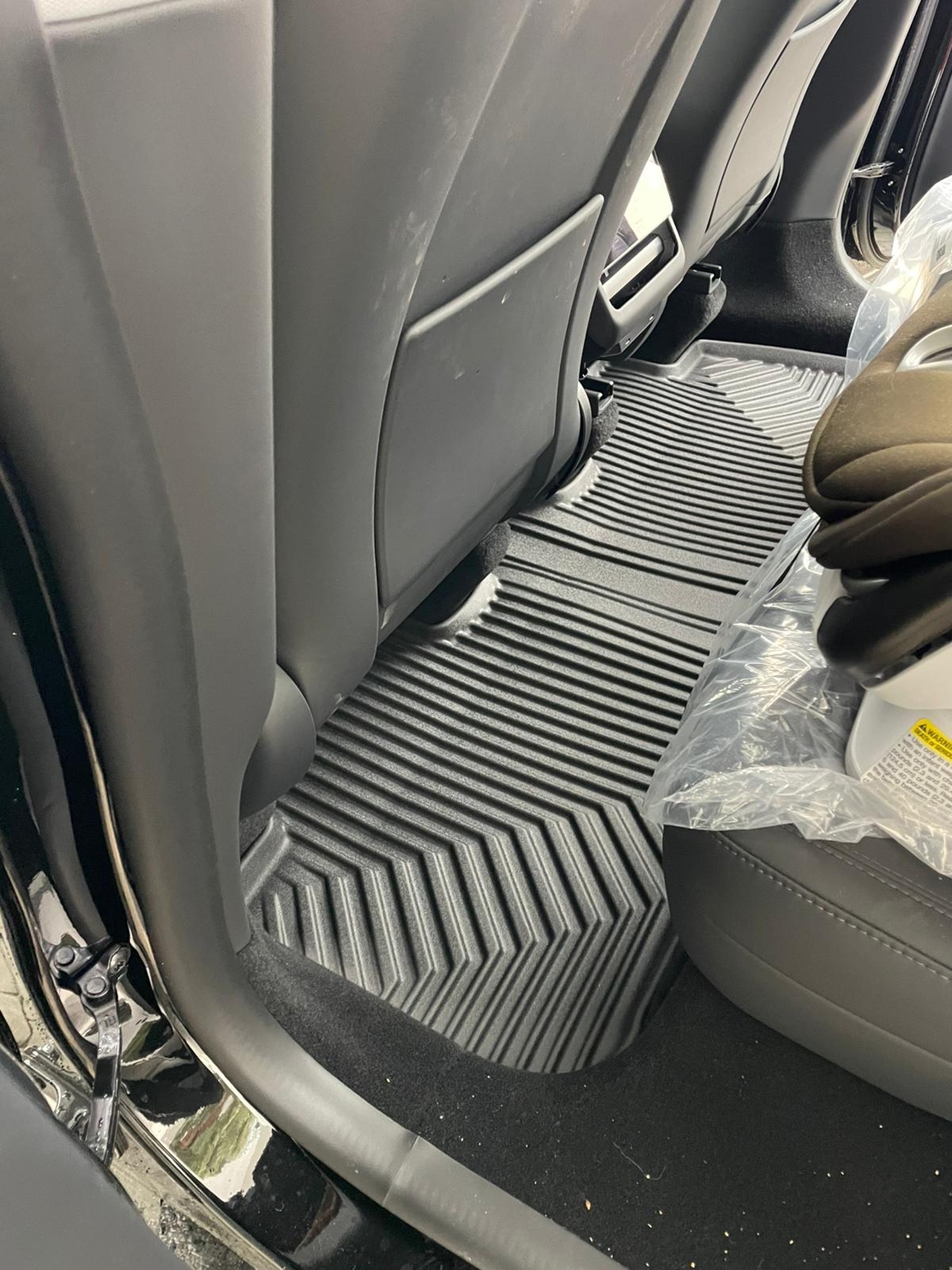 שטיחי 3D לטסלה מודל Y 2020-2025 NO77