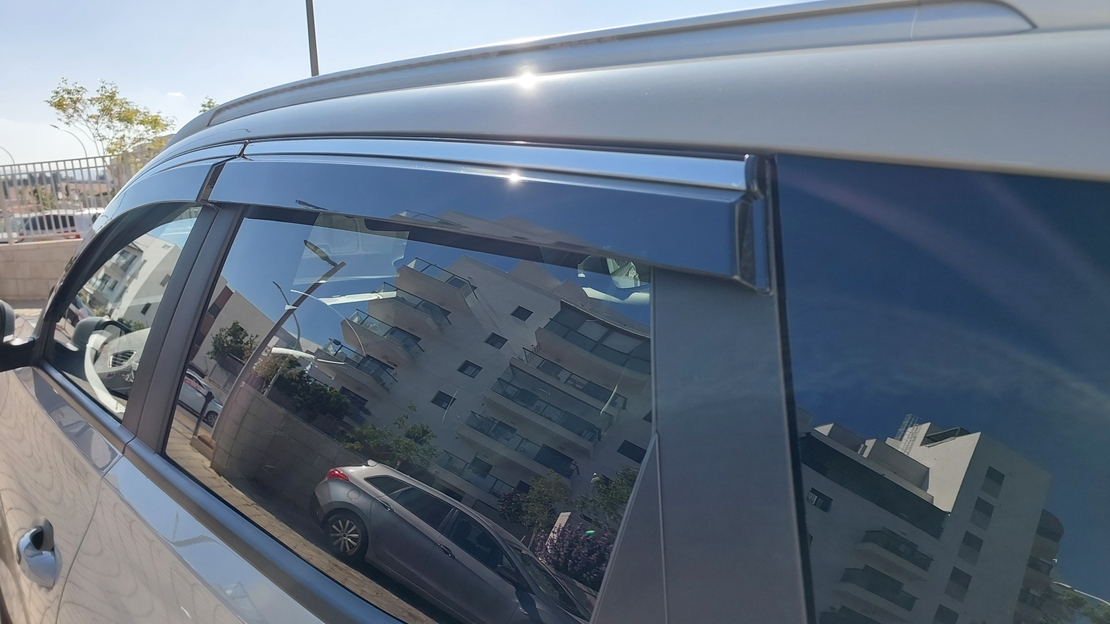 מגני רוח עם פס ניקל לצ'רי טיגו 4 2025 ומעלה