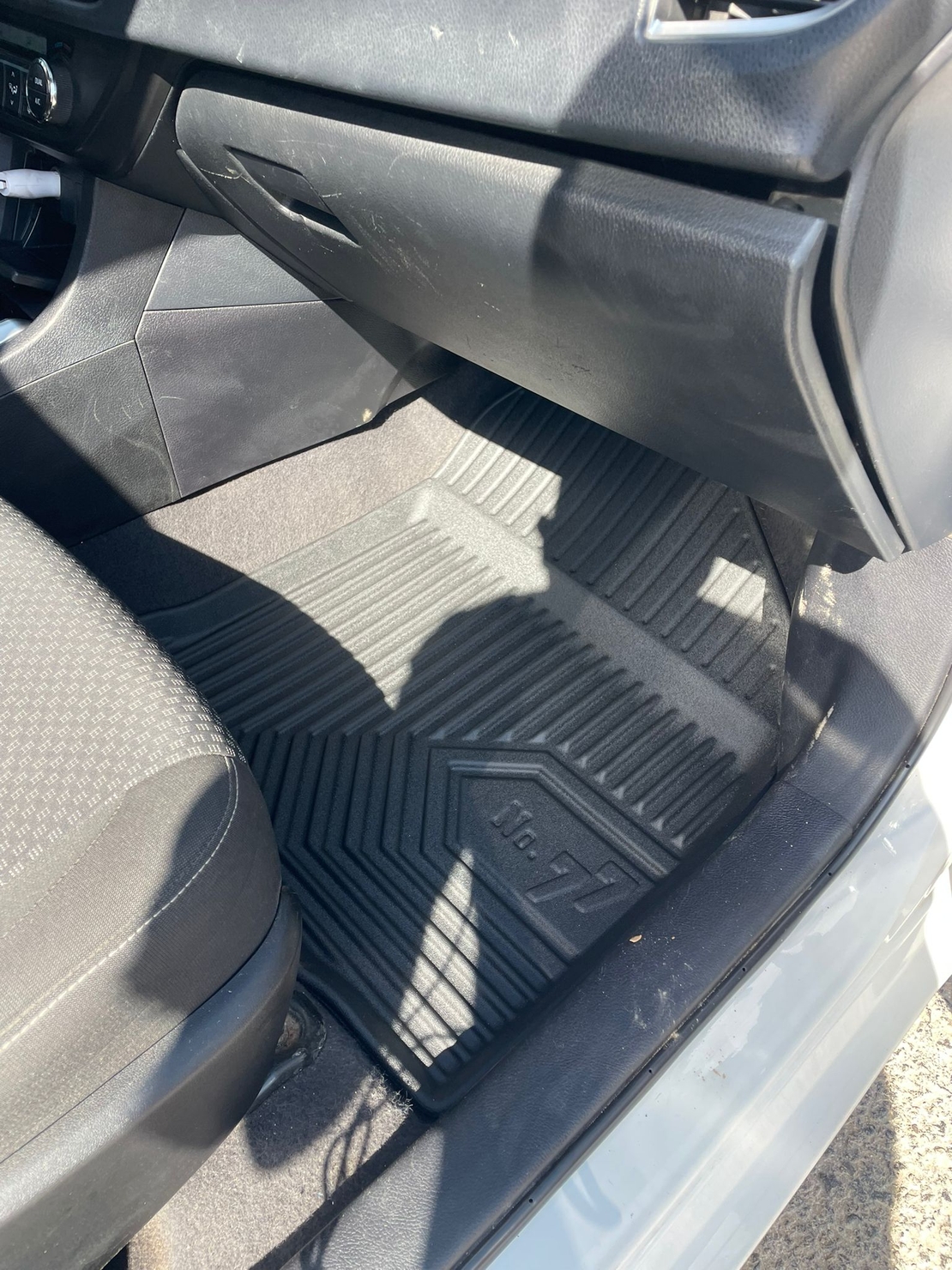 שטיחי 3D לטויוטה ראב 4 2013-2019 NO77