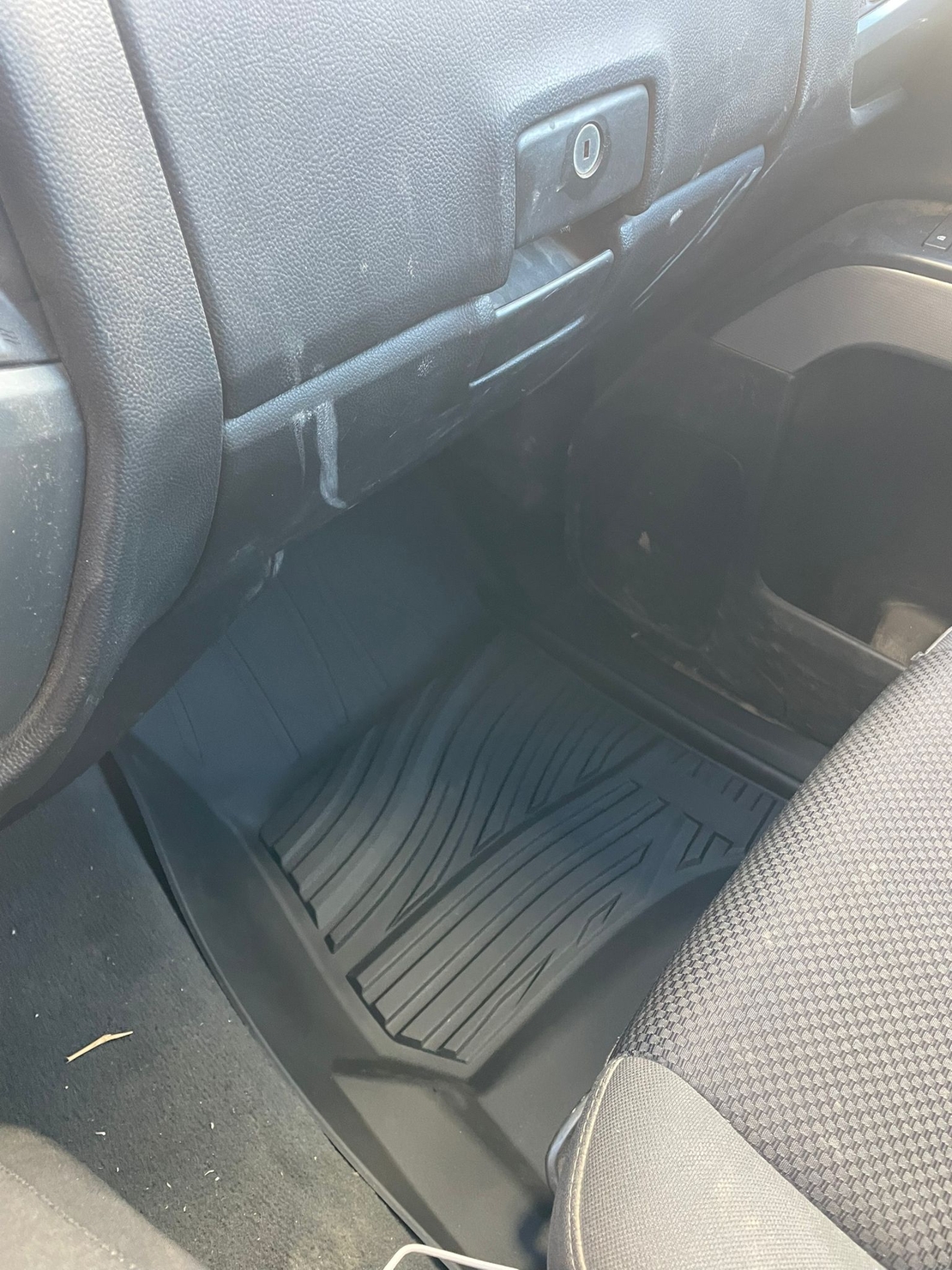 שטיחי 3D לשברולט סילברדו 2014-2019