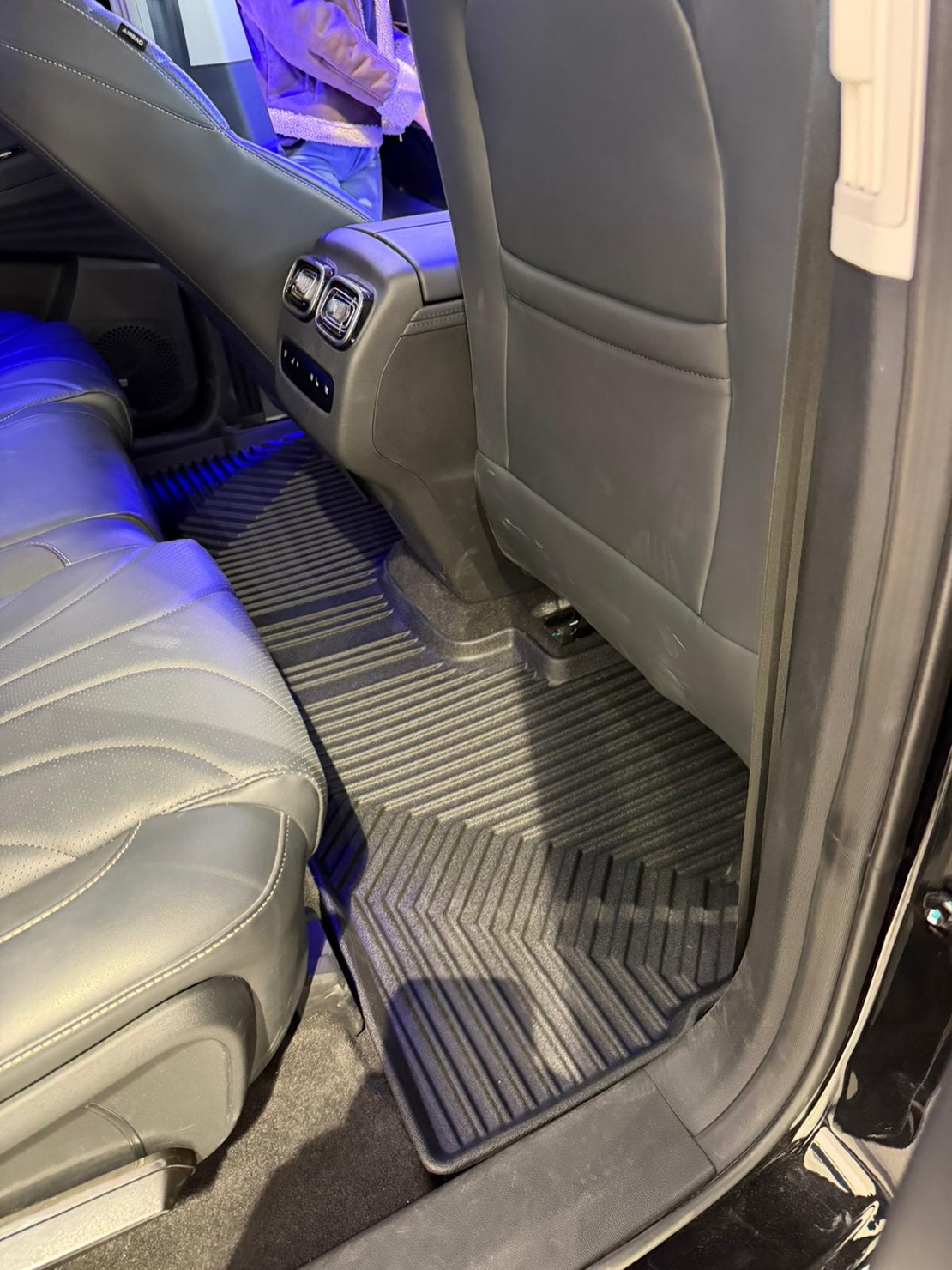 שטיחי 3D לגאקו 8 2025 ומעלה NO77