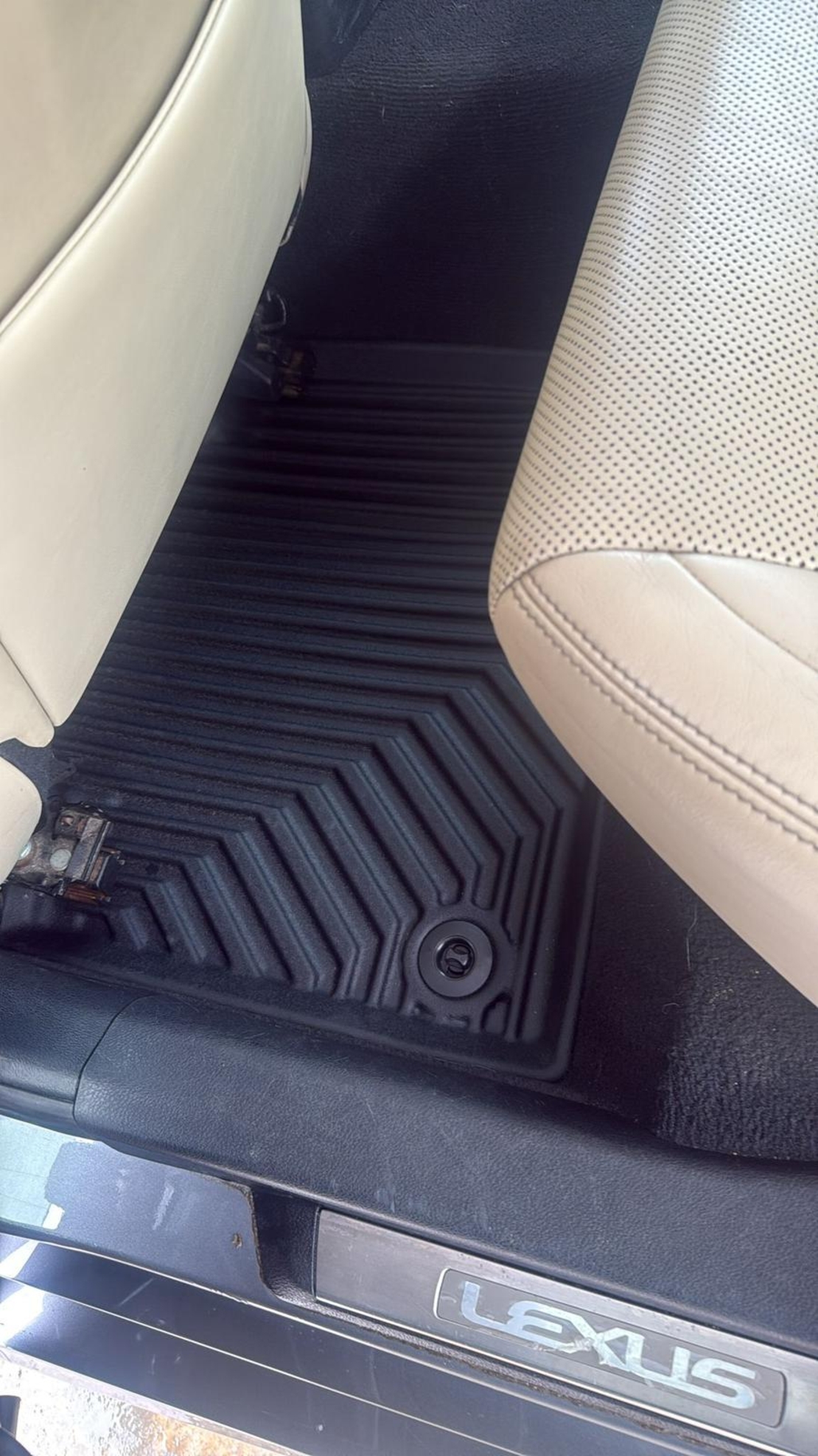 שטיחי 3D ללקסוס GS 2012 ומעלה NO77