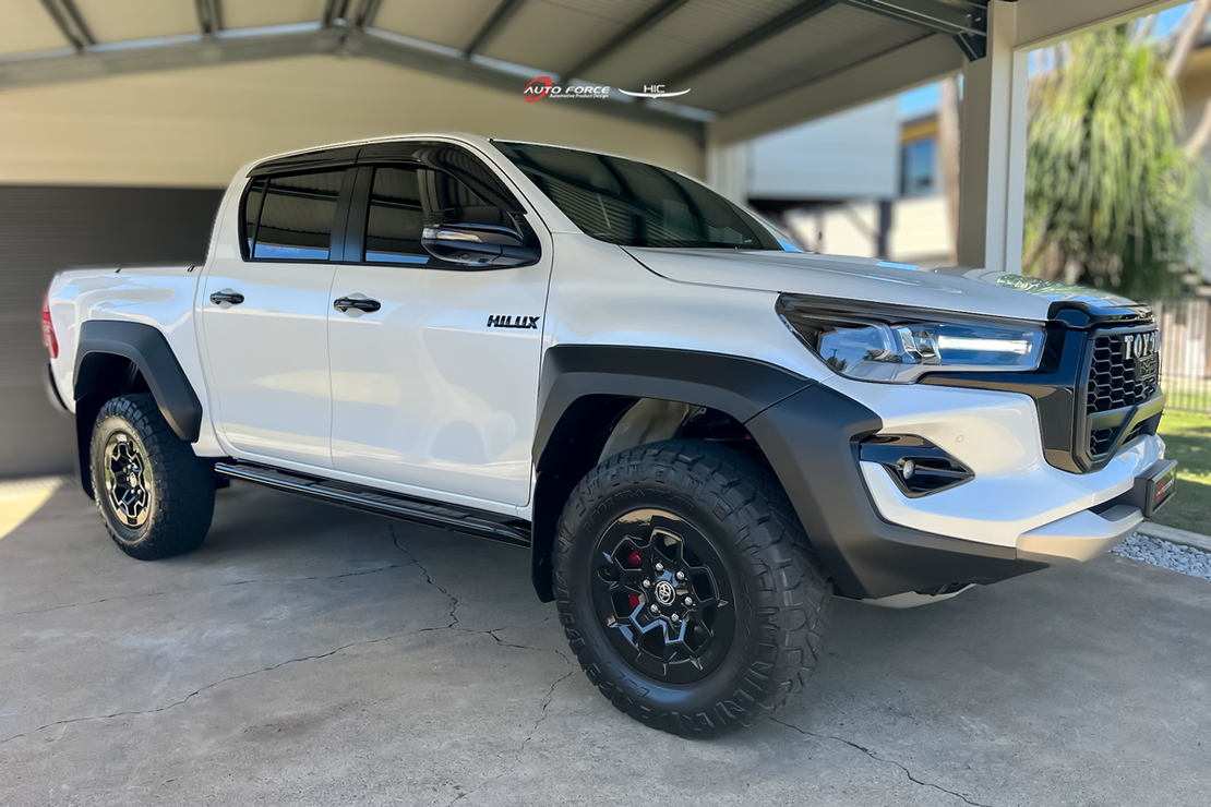 מגני רוח OEM לטויוטה היילקס 2016 ומעלה