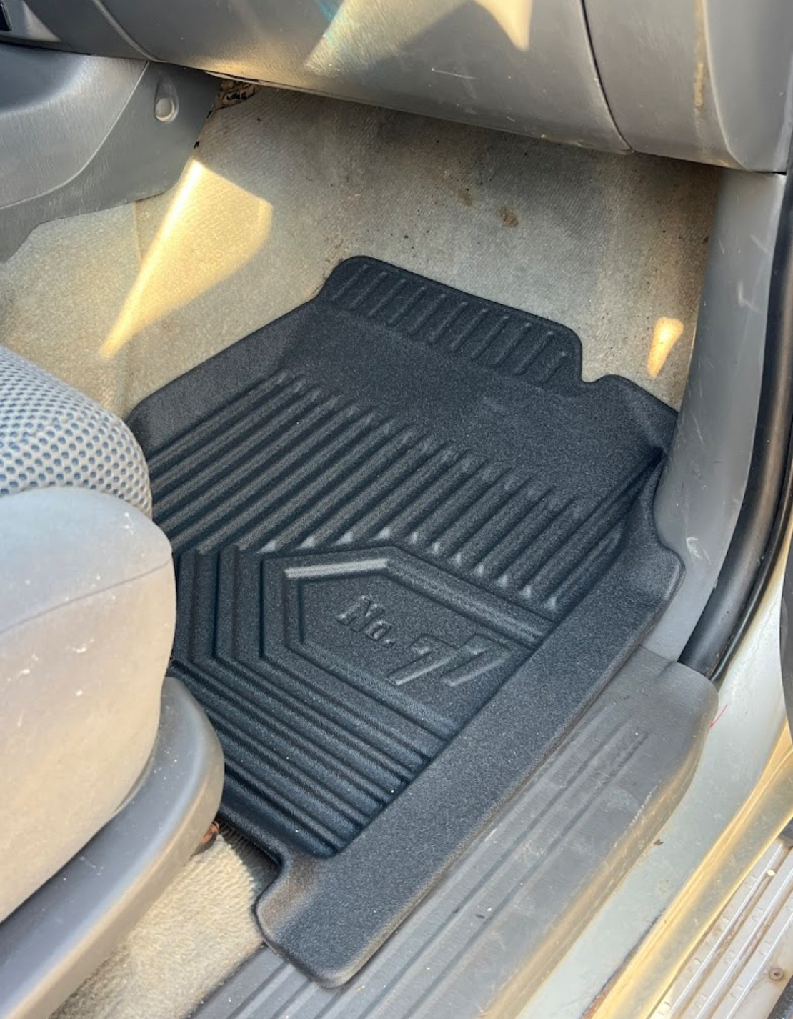 שטיחי 3D לטויוטה היילקס 2006-2015 NO77