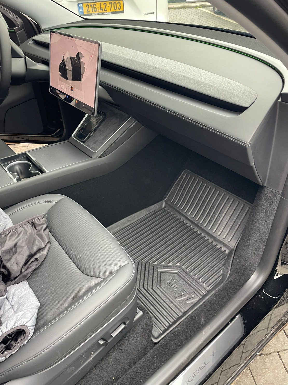 שטיחי 3D לטסלה מודל Y גוניפר 2025 ומעלה NO77