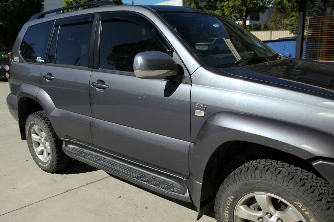 מגני רוח OEM לטויוטה לנד קרוזר 2003-2008