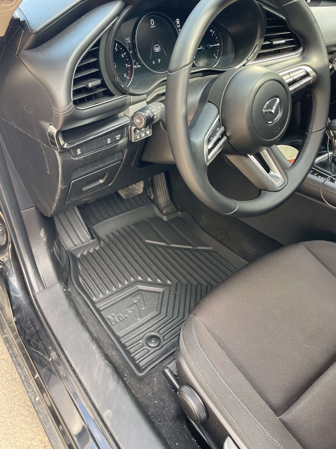 שטיחי 3D למאזדה CX30 2019 ומעלה NO77