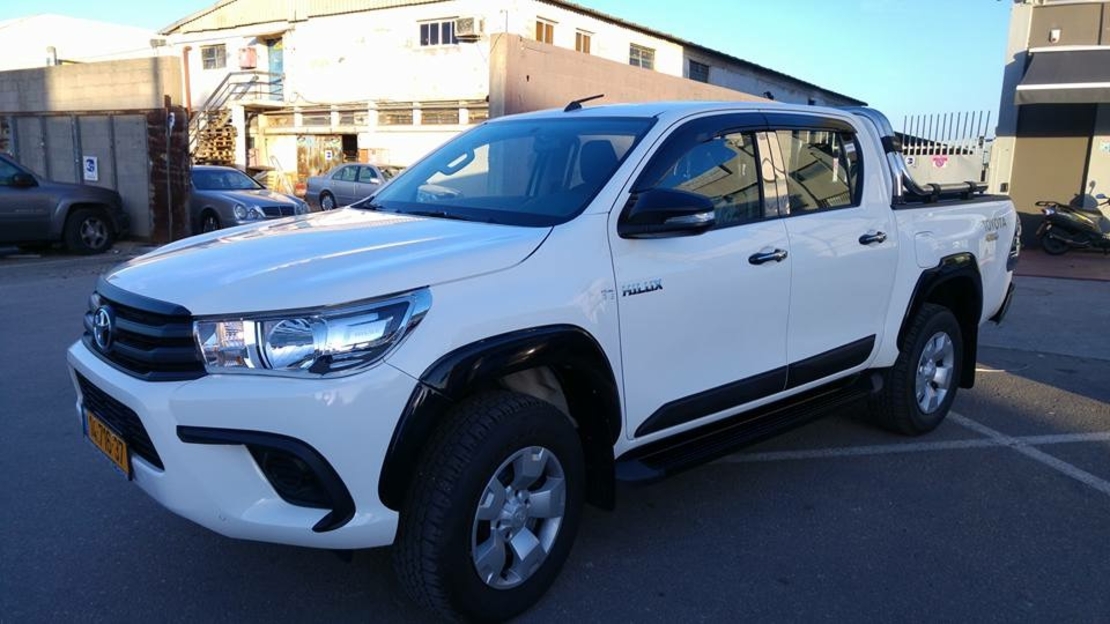 מגני רוח OEM לטויוטה היילקס 2016 ומעלה