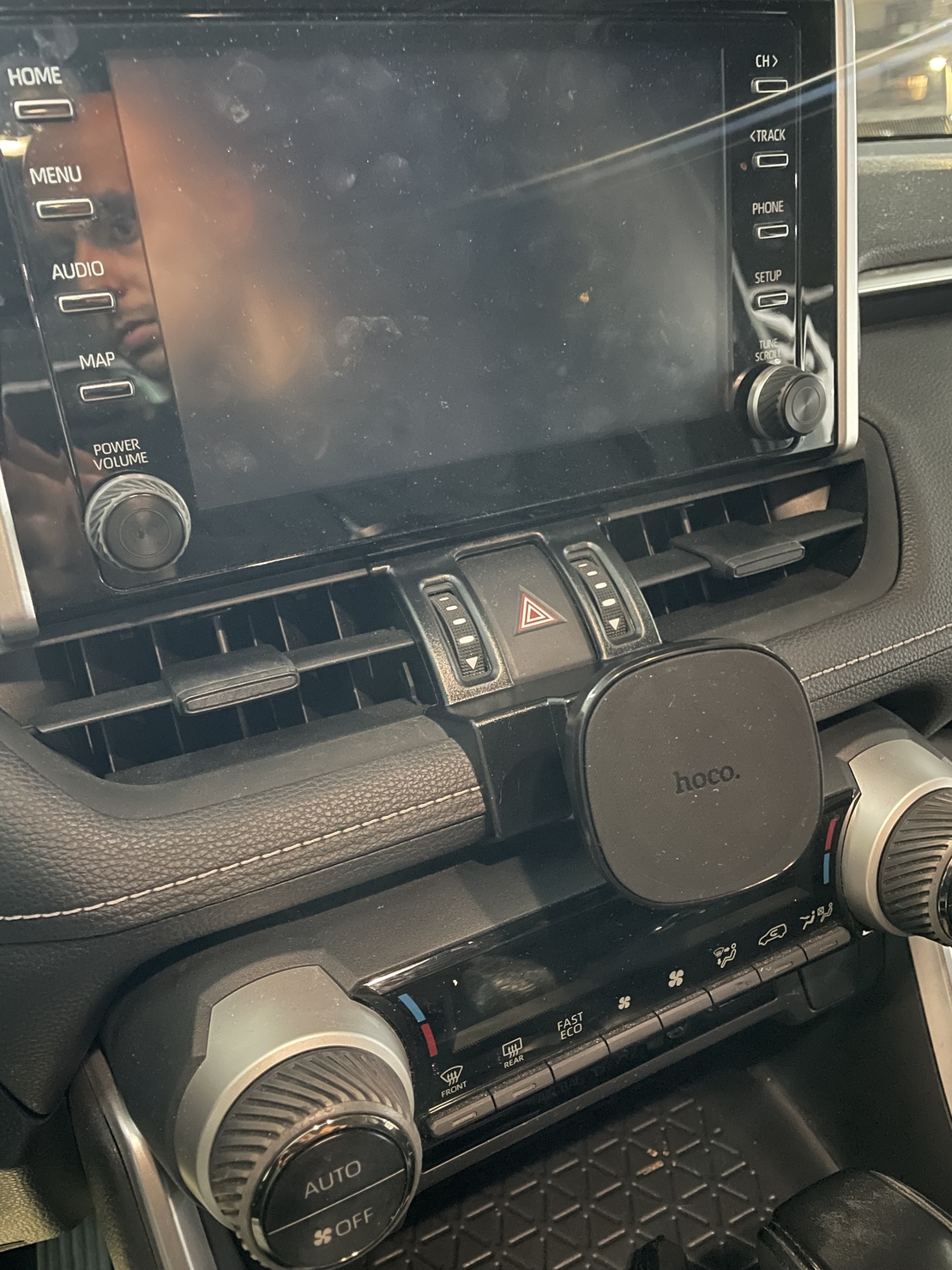 מעמד לטלפון תואם מקור לטויוטה ראב 4 2019-2025