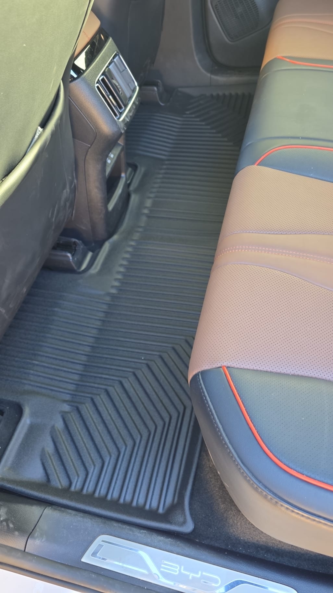 שטיחי 3D ל-BYD סיל U 2023 ומעלה NO77