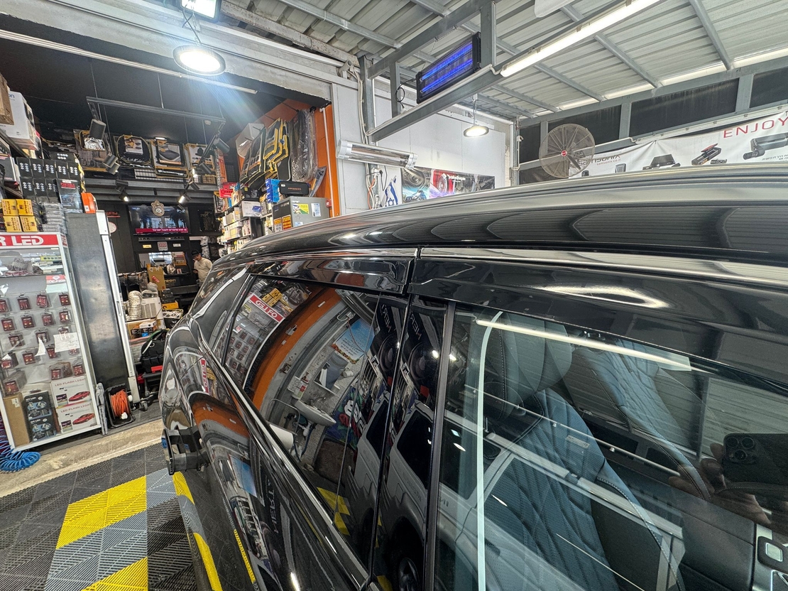 מגני רוח עם פס ניקל לגאקו 8 2025 ומעלה