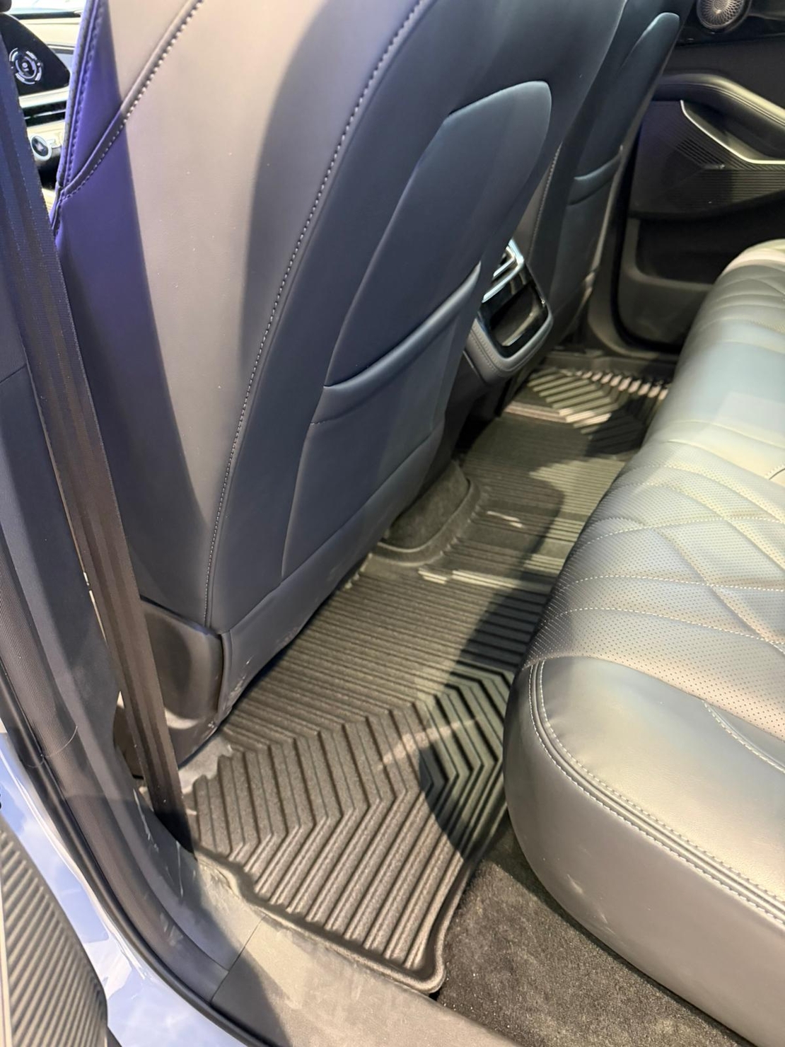 שטיחי 3D לצ'רי טיגו 9 2026 ומעלה NO77