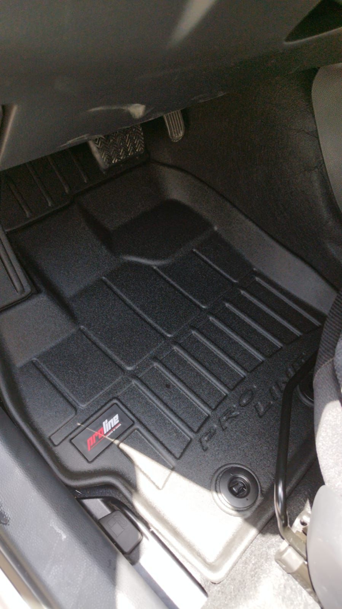 שטיחי 3D לסוזוקי S-Cross 2021 ומעלה Proline