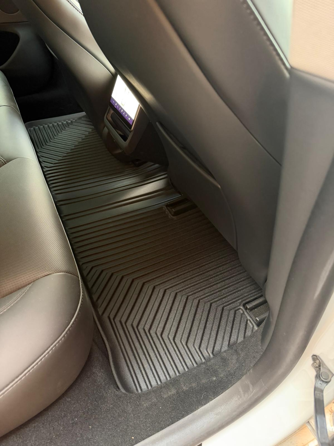 שטיחי 3D לטסלה מודל 3 היילנד 2023 ומעלה NO77