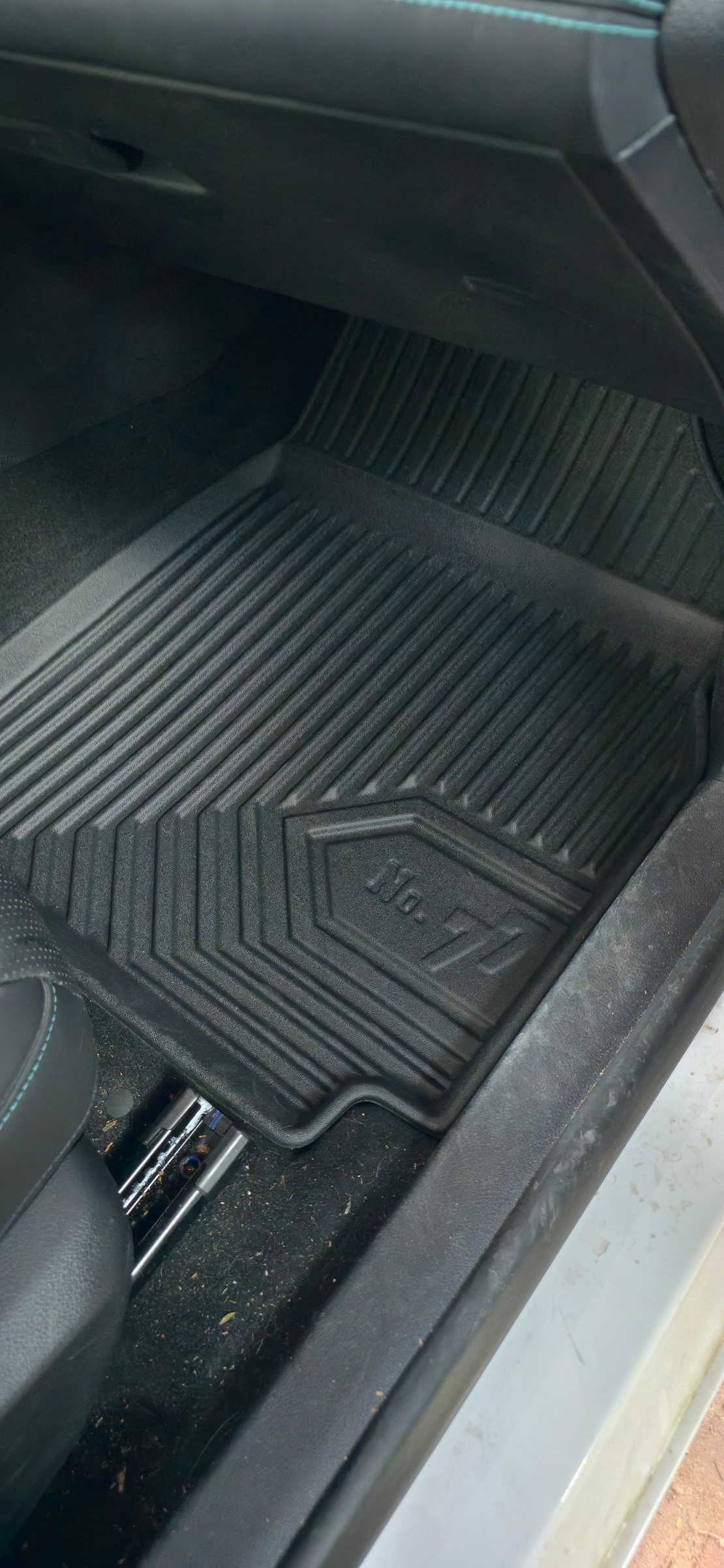 שטיחי 3D ל-BYD סיל 5 2025 ומעלה NO77