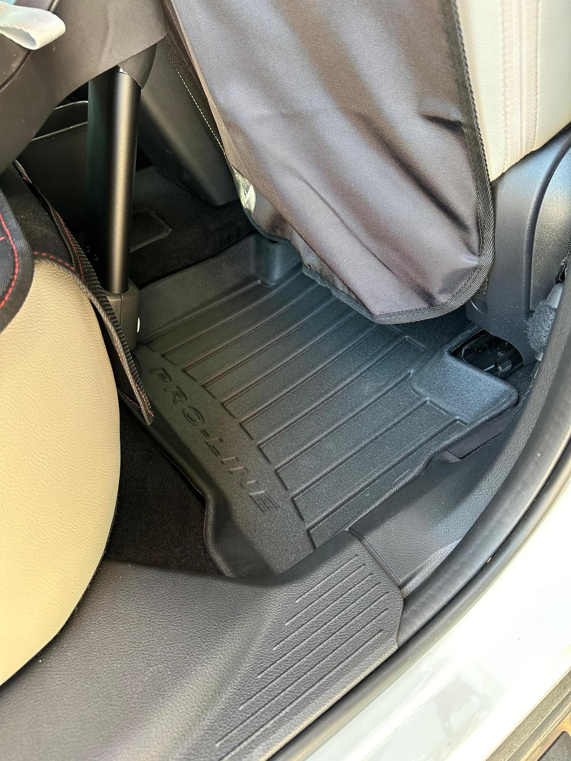 שטיחי 3D לסובארו XV 2018-2023 Proline