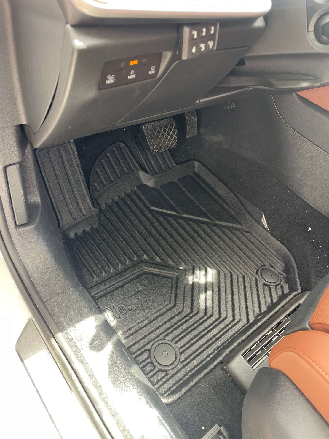 שטיחי 3D לסקודה ייטי 2009-2018 NO77