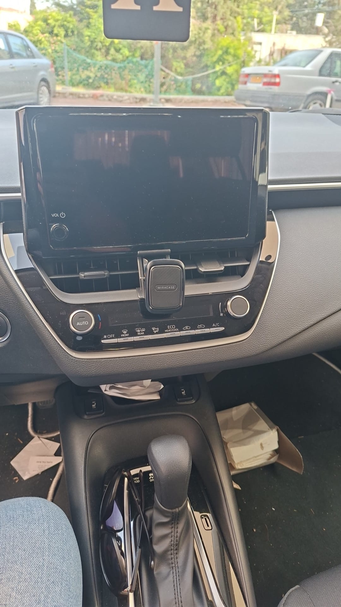 מעמד לטלפון תואם מקור לטויוטה קורולה 2019 ומעלה