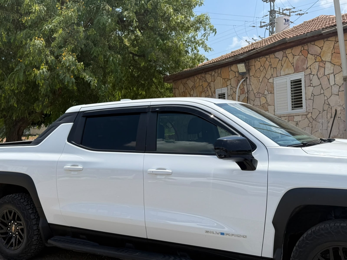 מגני רוח ל-GMC סיירה דנאלי/AT4 חשמלית 2024 ומעלה