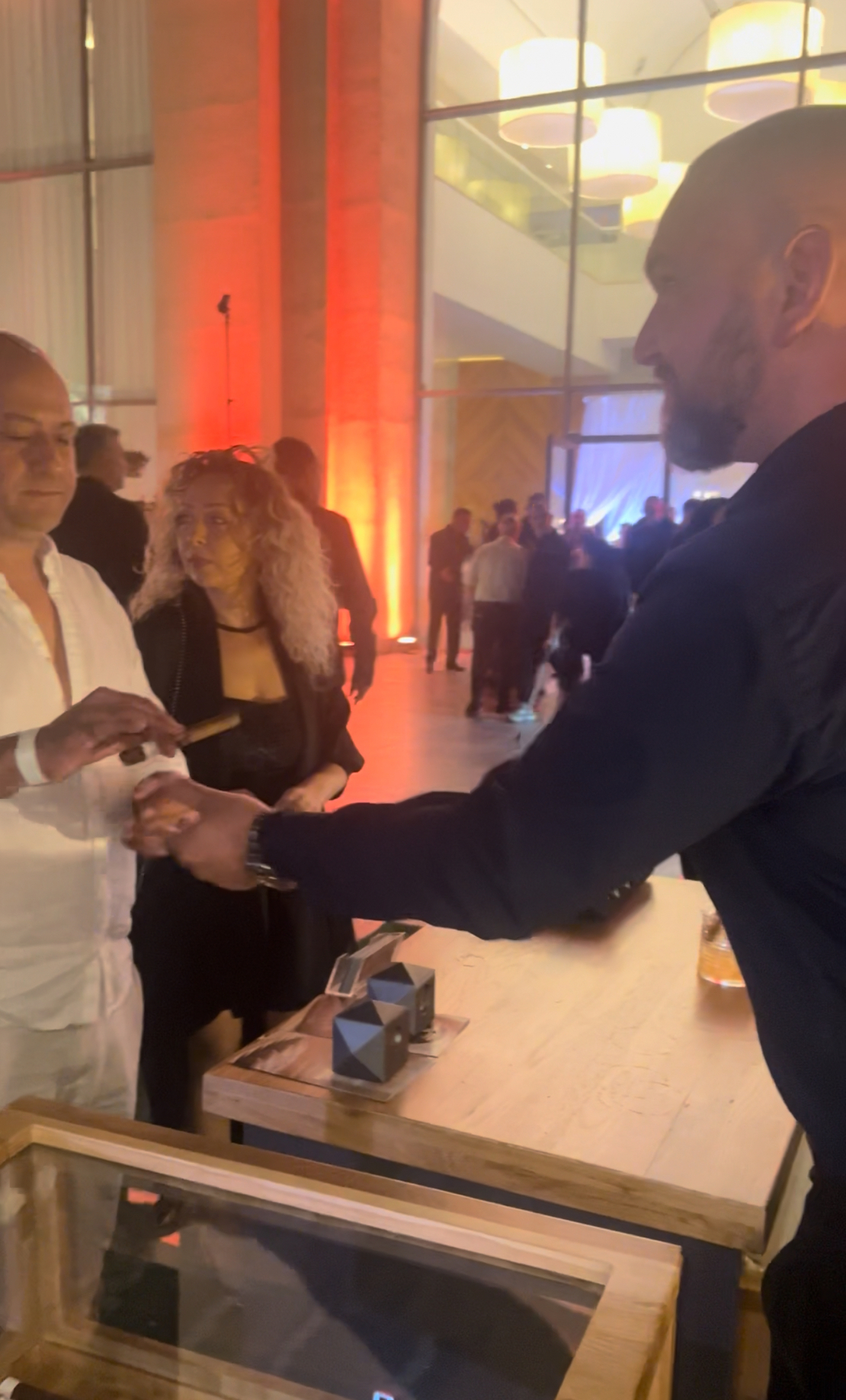 גלריית תמונות בר סיגרים לאירועים