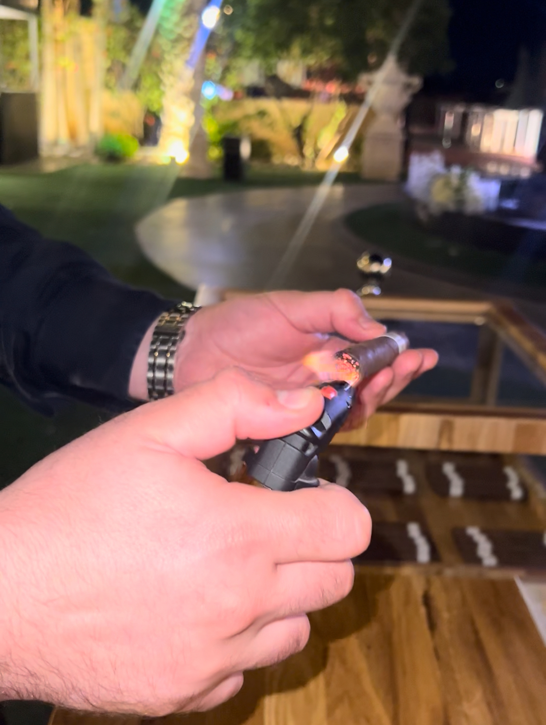 גלריית תמונות בר סיגרים לאירועים