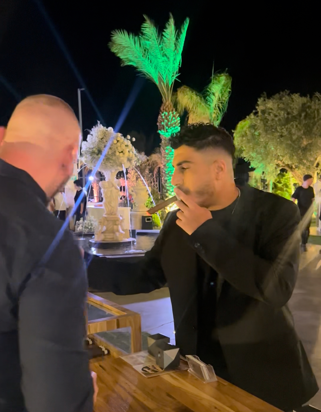 גלריית תמונות בר סיגרים לאירועים