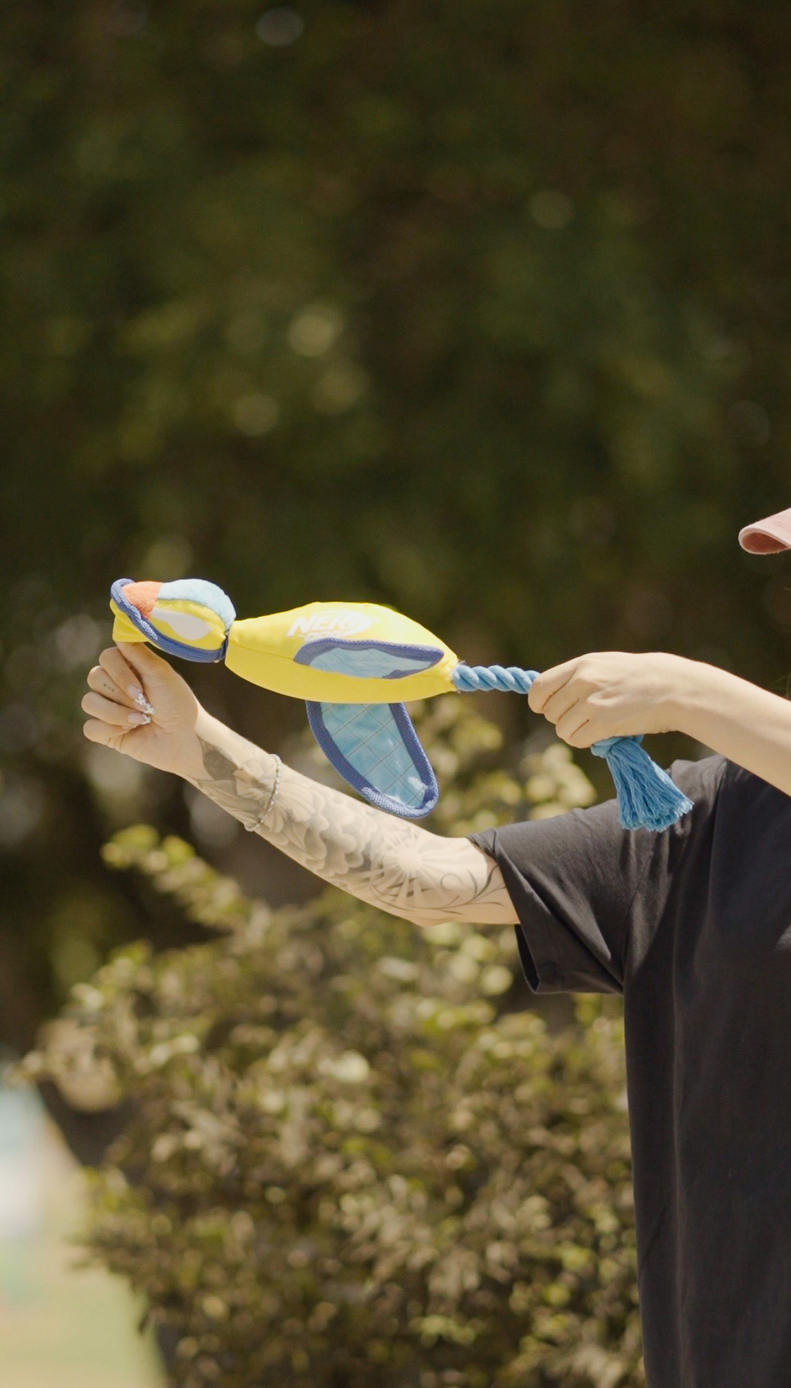 ברווז מעופף - NERF - launching duck ברווז מעופף - NERF - launching duck