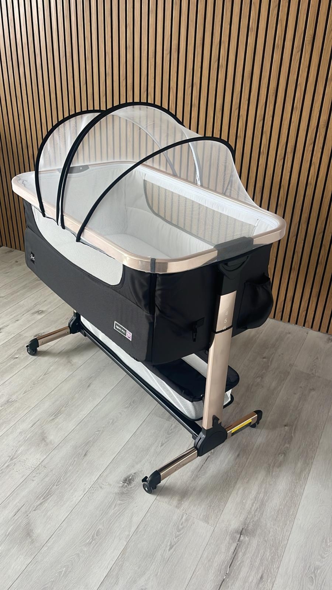 עריסה נצמדת דגם שביט צבע רוז-גולד