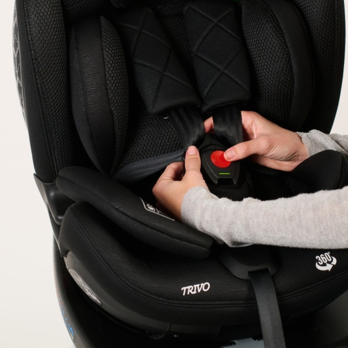 Trivo כיסא בטיחות מסתובב משולב בוסטר הכולל רגלית SPOTLIN