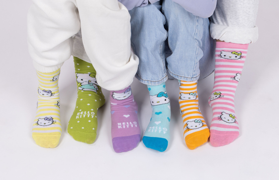 גרבי הלו קיטי כותנה מעוצבים לילדים, 6 זוגות מידת one size שמתאימה למידות 24-34