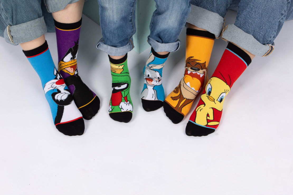 גרבי לוני טונס כותנה מעוצבים לילדים, 6 זוגות מידת one size שמתאימה למידות 24-34