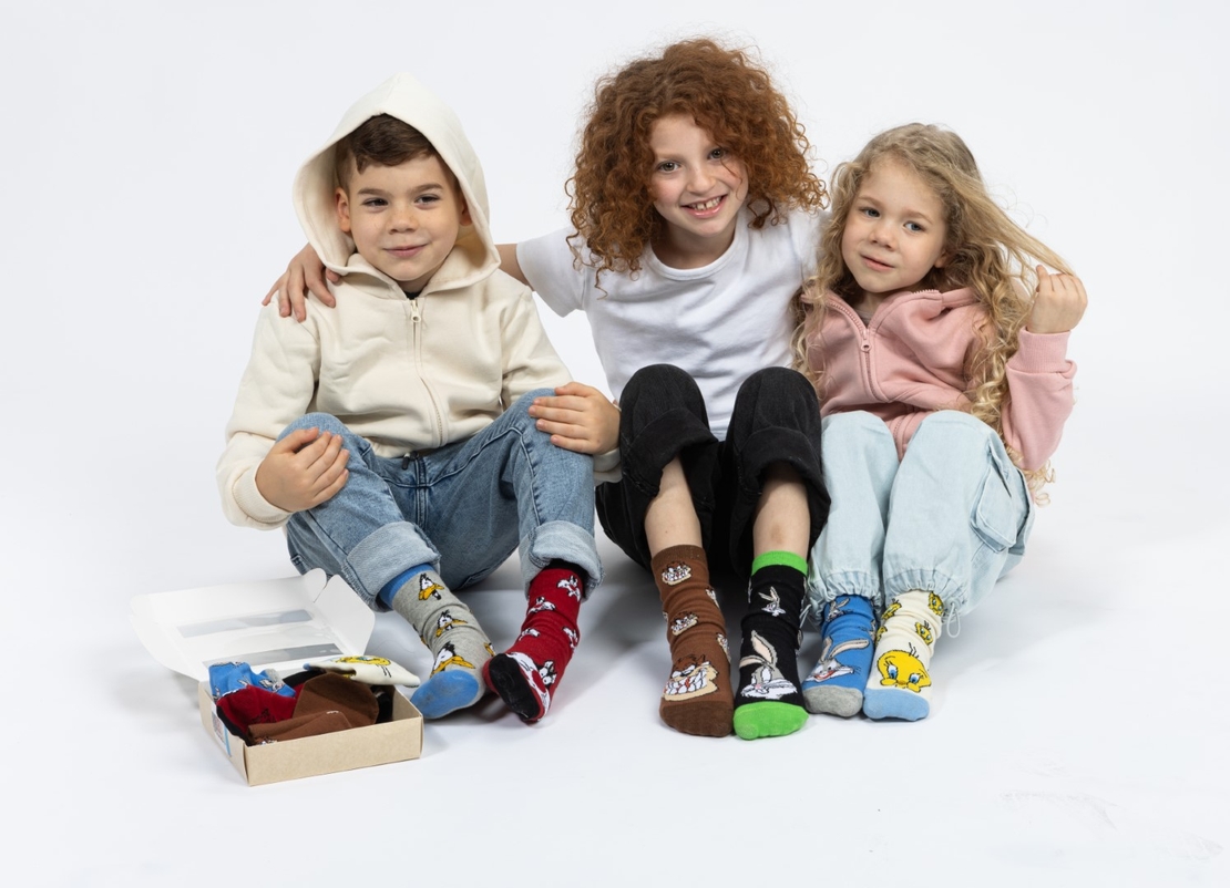 גרבי לוני טונס כותנה מעוצבים לילדים, 6 זוגות מידת one size שמתאימה למידות 24-34