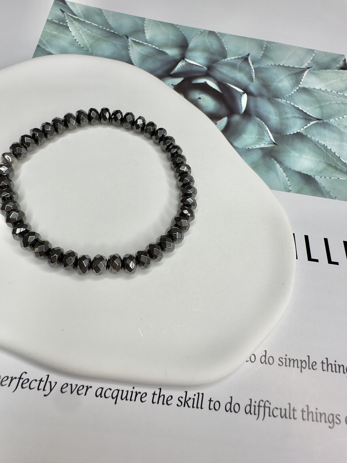 צמיד - Hematite black